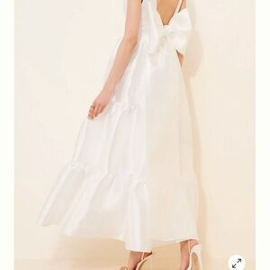 Elegant White Sleeveless Dress - Anthropologie/Nuuly
